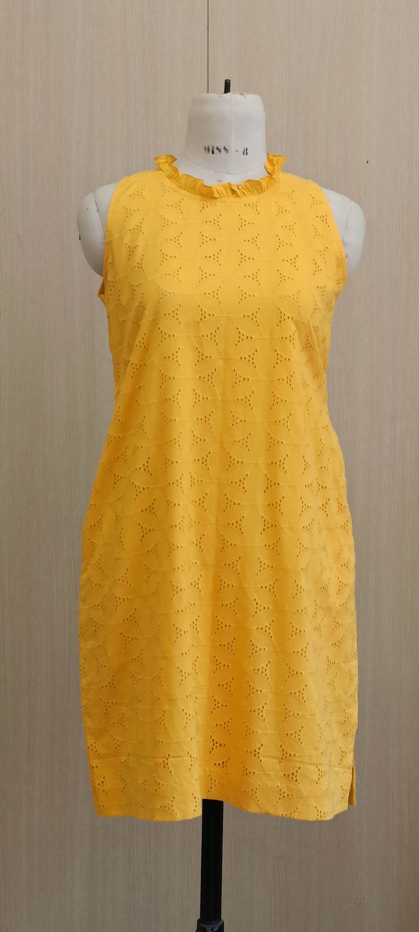 Yellow hakoba dress