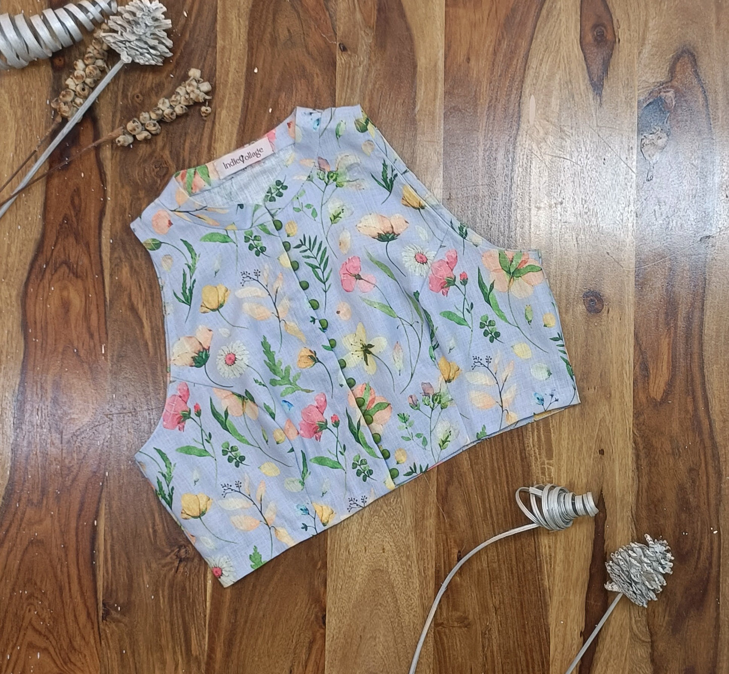 Floral Halter Neck Crop Top